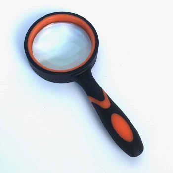 5x reading magnifier with rubberized handle on angle